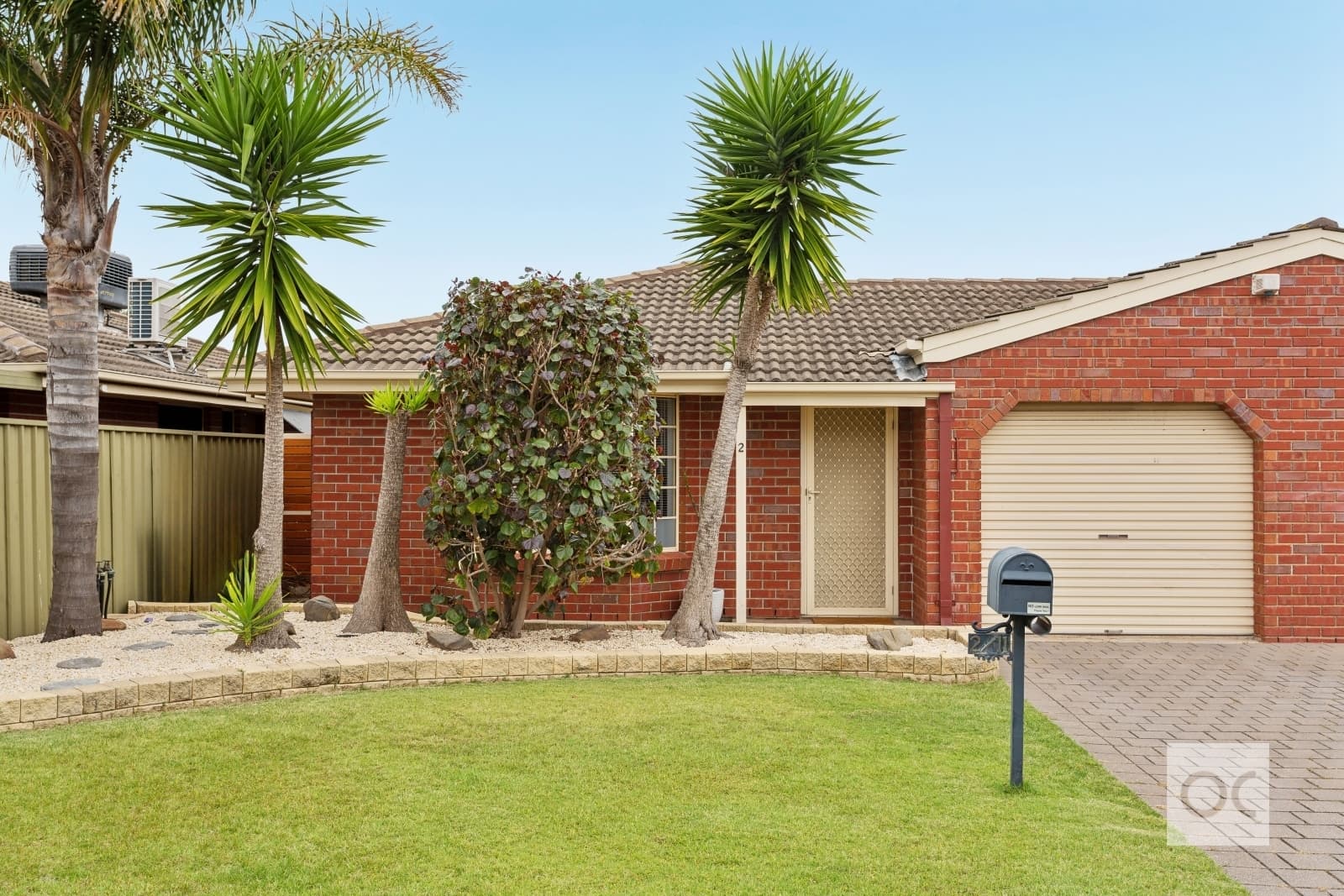 2/11 Oronsay Drive, North Haven - Image 1