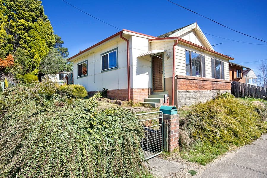 65 Chifley Road, Lithgow - Image 1
