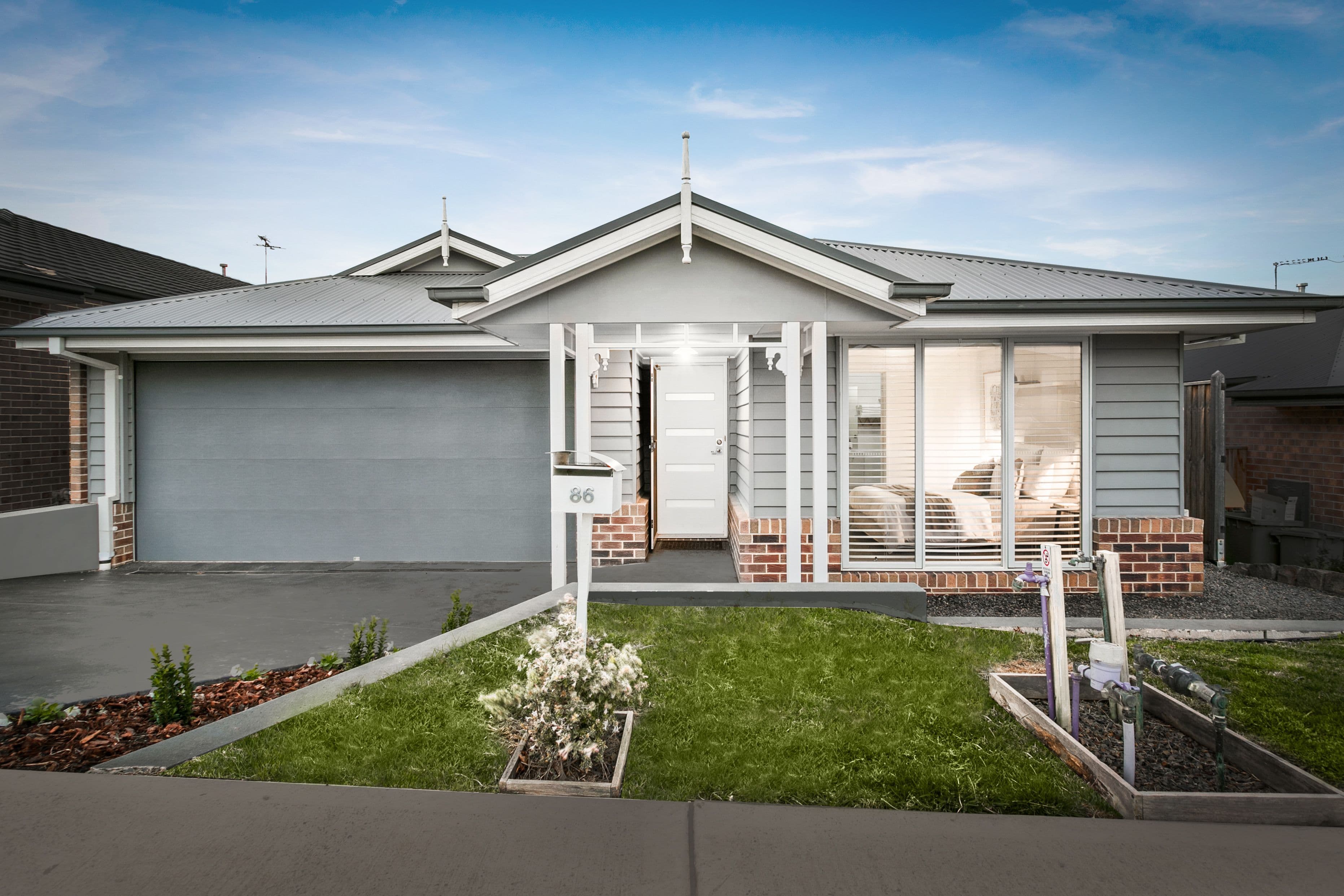 86 Hedgevale Drive, Officer VIC 3809, Officer - Image 1
