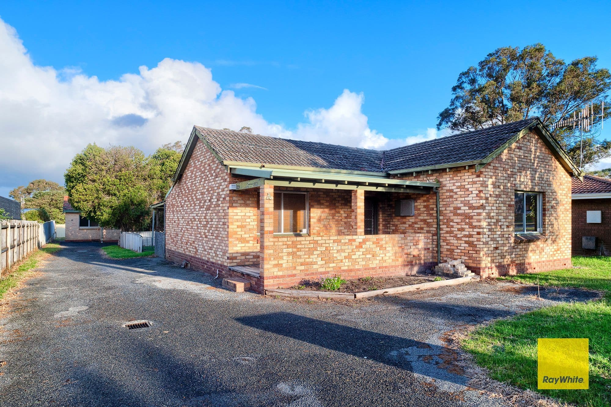 20 Whidby Street, Orana WA 6330, Orana - Image 1