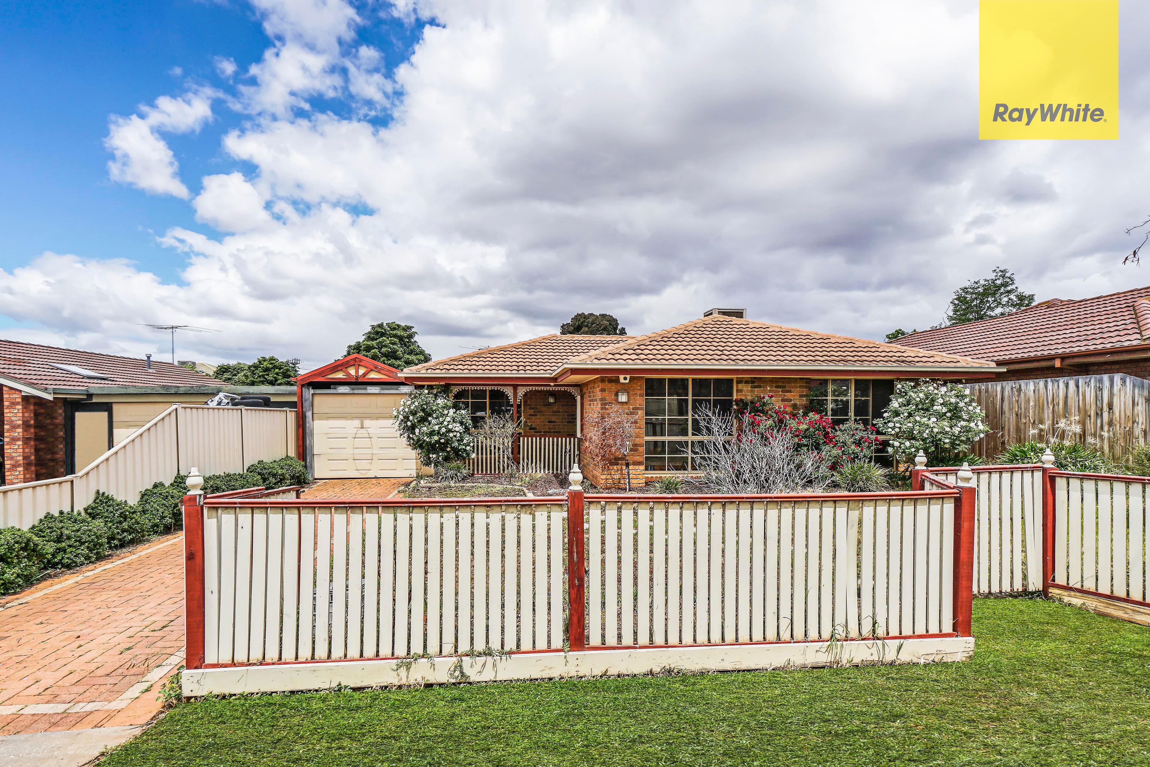 10 Nimmo Crescent, Kurunjang VIC 3337, Kurunjang - Image 1