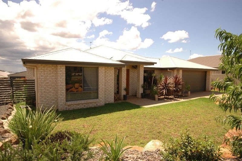 76 Belclaire Drive, WESTBROOK QLD 4350, Westbrook - Image 1