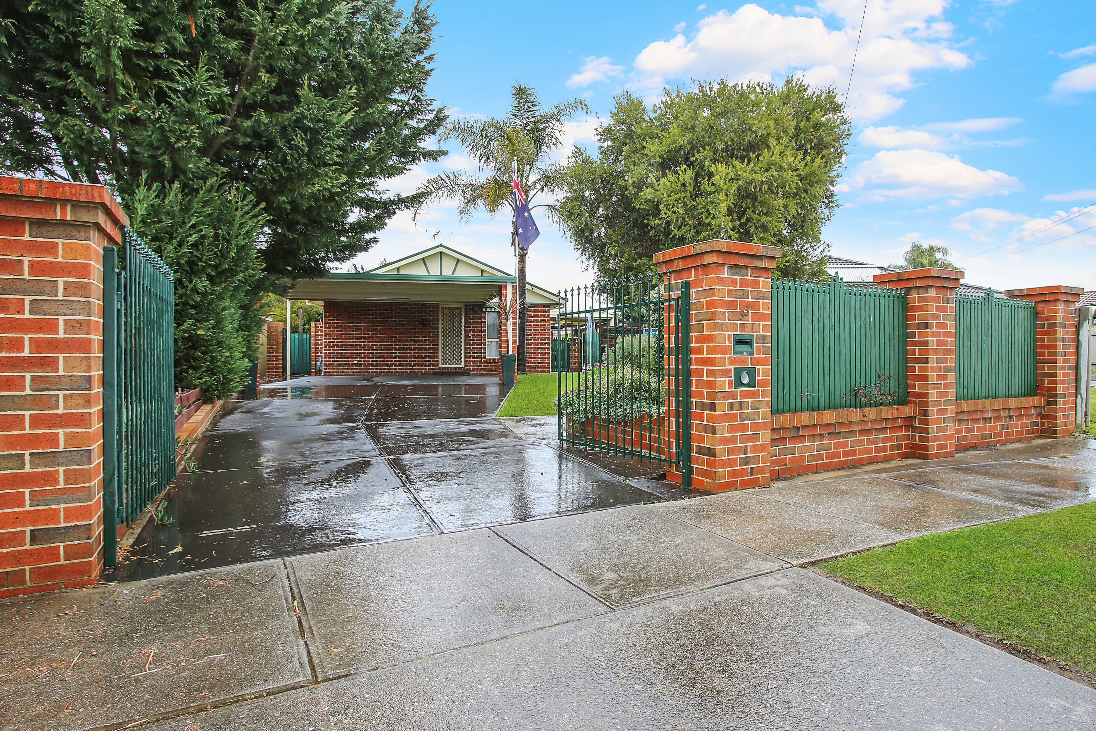 35 Nicole Crescent, Wodonga VIC 3690, Wodonga - Image 1