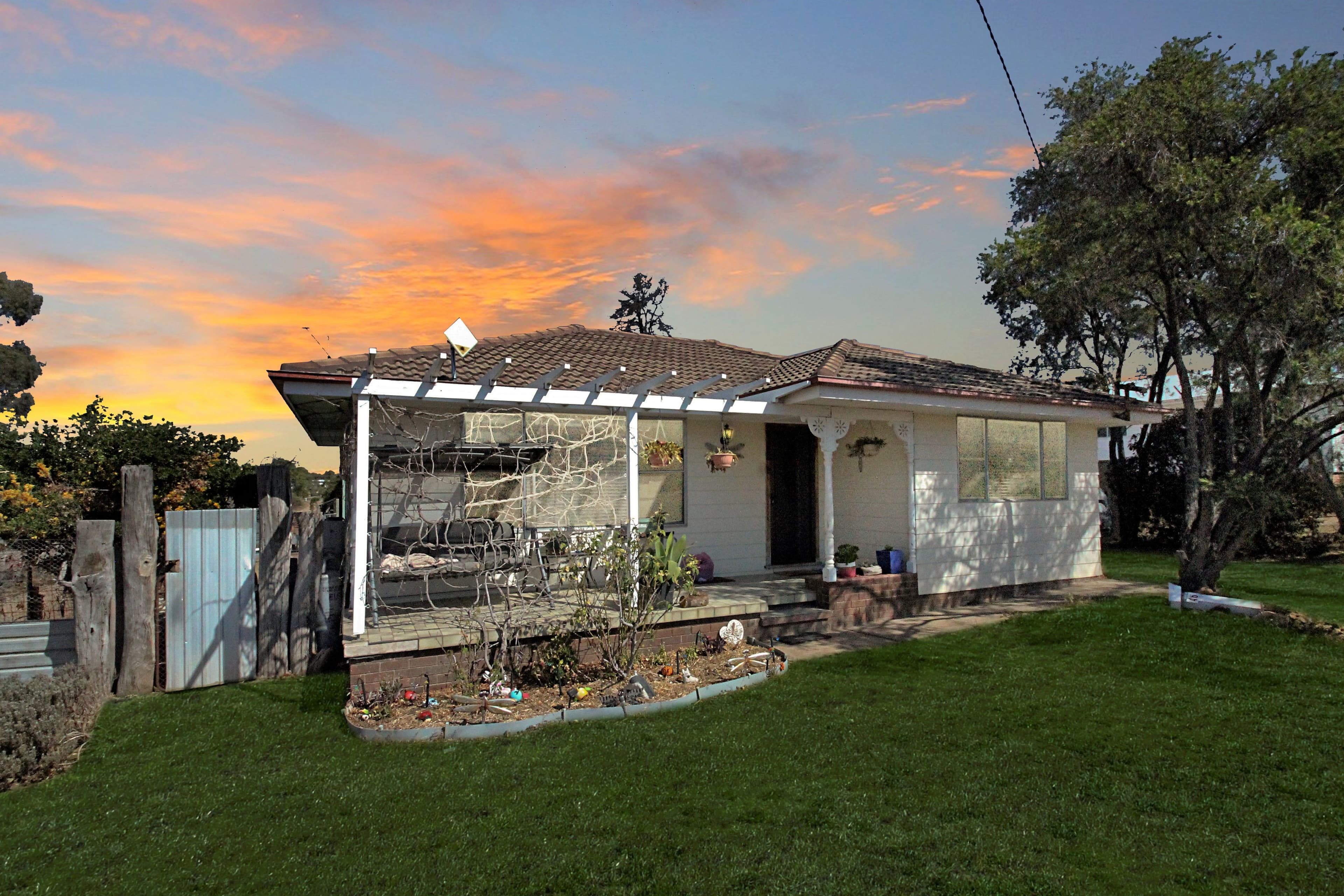 46 Russell Street, Quirindi NSW 2343, Quirindi - Image 1