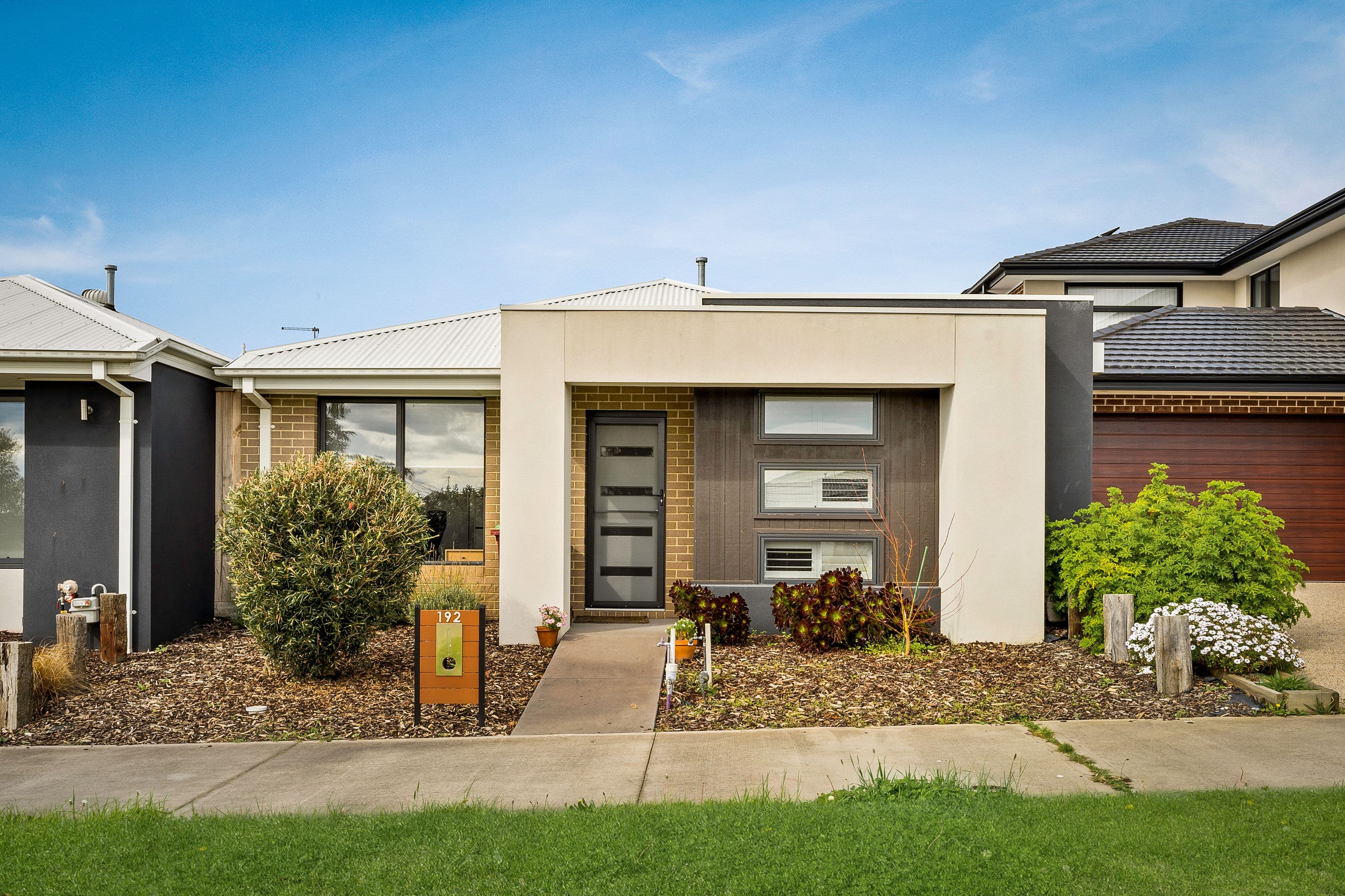 192 Wheelers Park Drive, Cranbourne North VIC 3977, Cranbourne North - Image 1