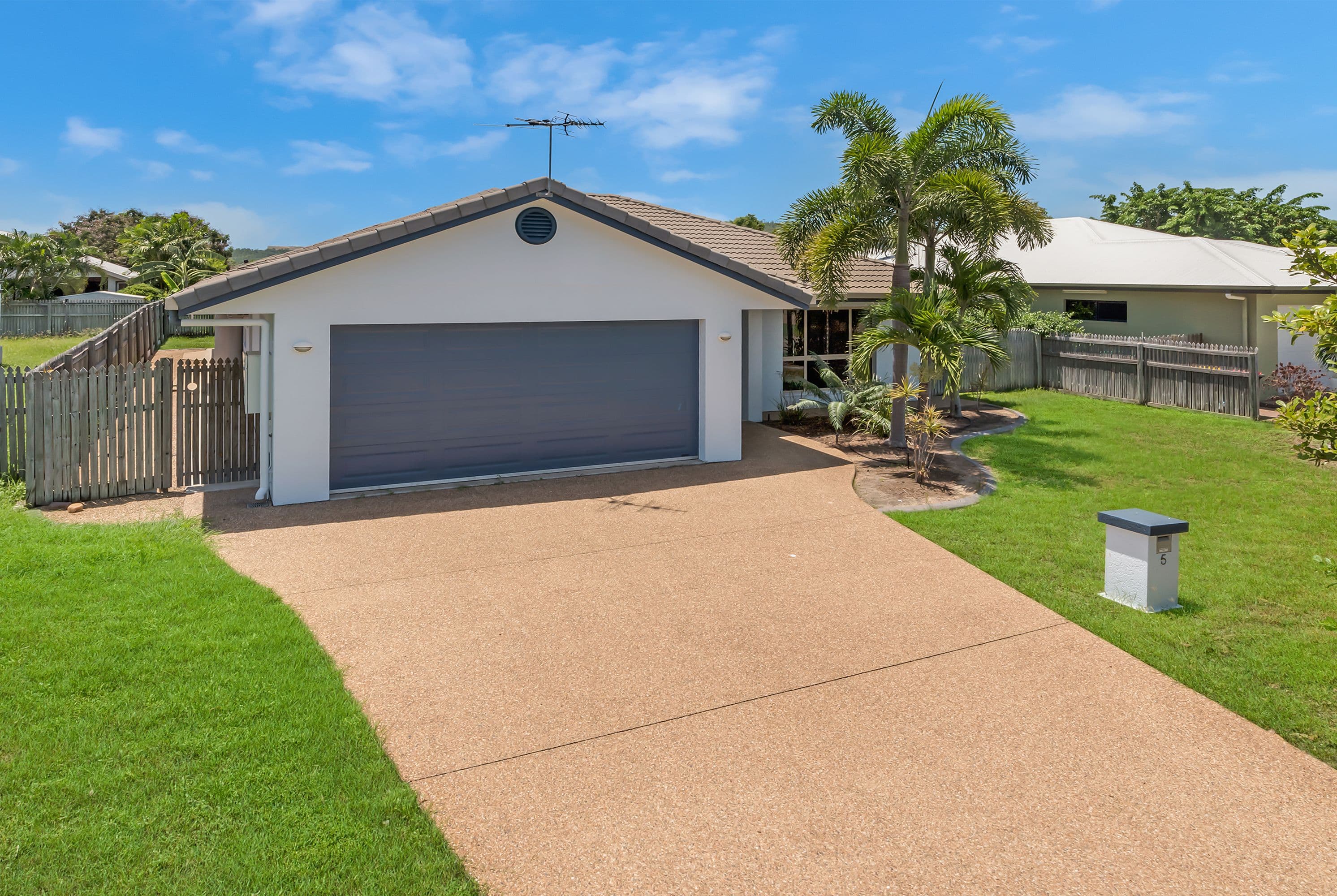 5 Chaimberlane Place, Kirwan QLD 4817, Kirwan - Image 1