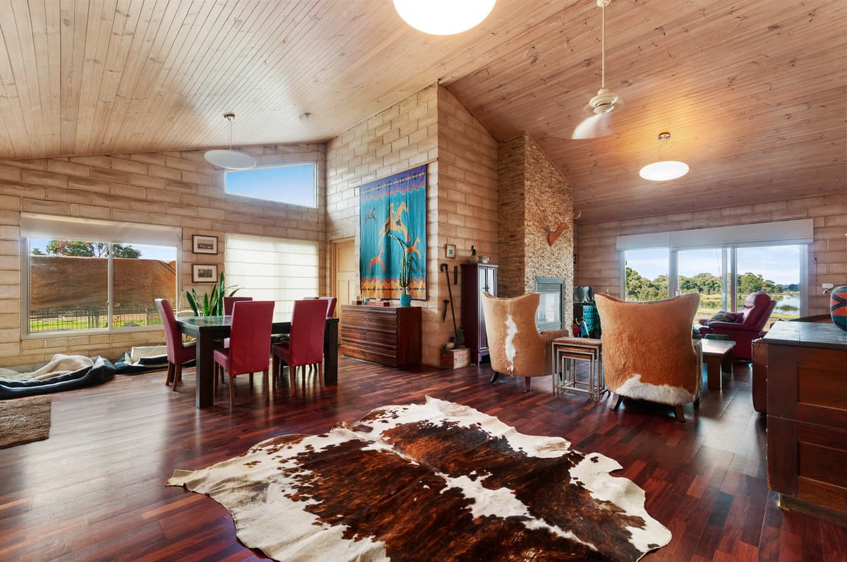 5 Hamilton Place, Mount Waverley, VIC, 3149, Pearsondale - Image 1