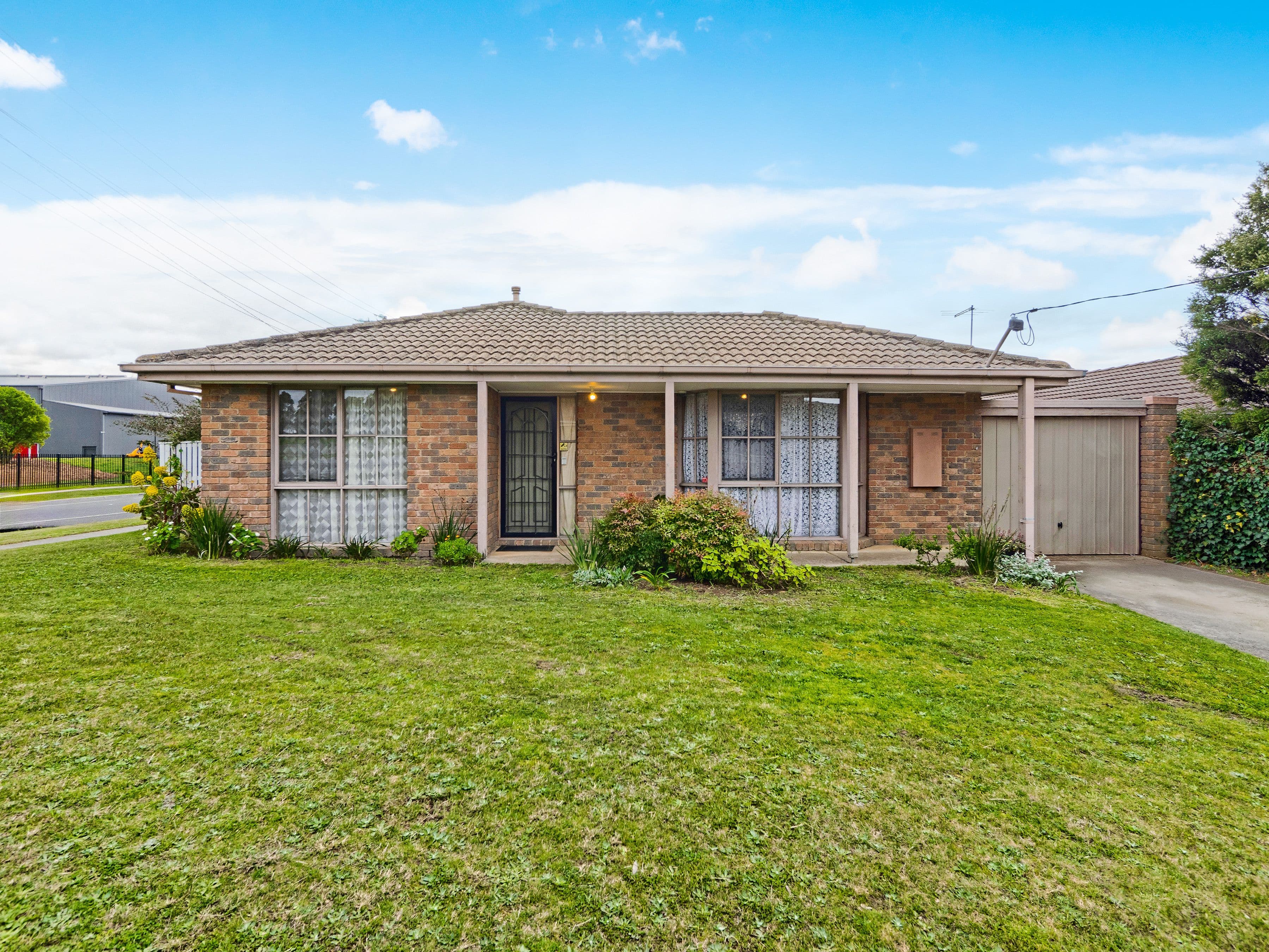 39 General Joshua Drive, Hampton Park VIC 3976, Hampton Park - Image 1