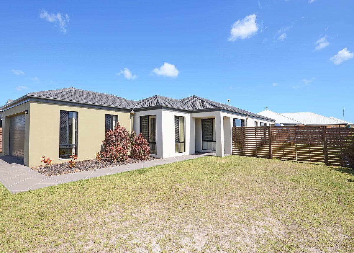 1 Fishburn Way, ELI WATERS QLD 4655, Eli Waters - Image 1