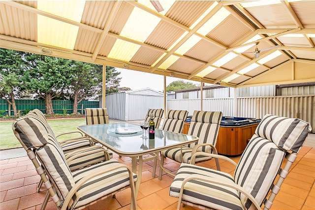 28 Oronsay Drive, NORTH HAVEN SA 5018, North Haven - Image 1