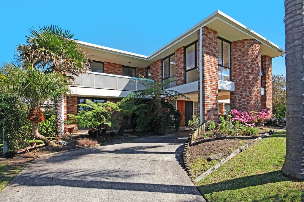 1 Myrniong Grove, Berrara - Image 1