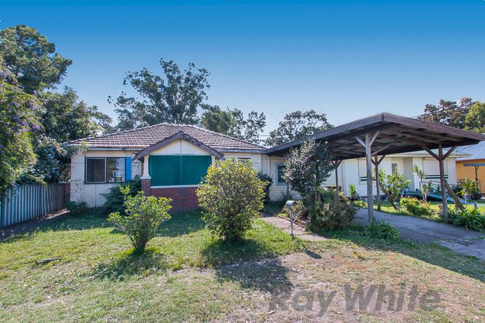 10 Ferry Road, Sandgate - Image 1