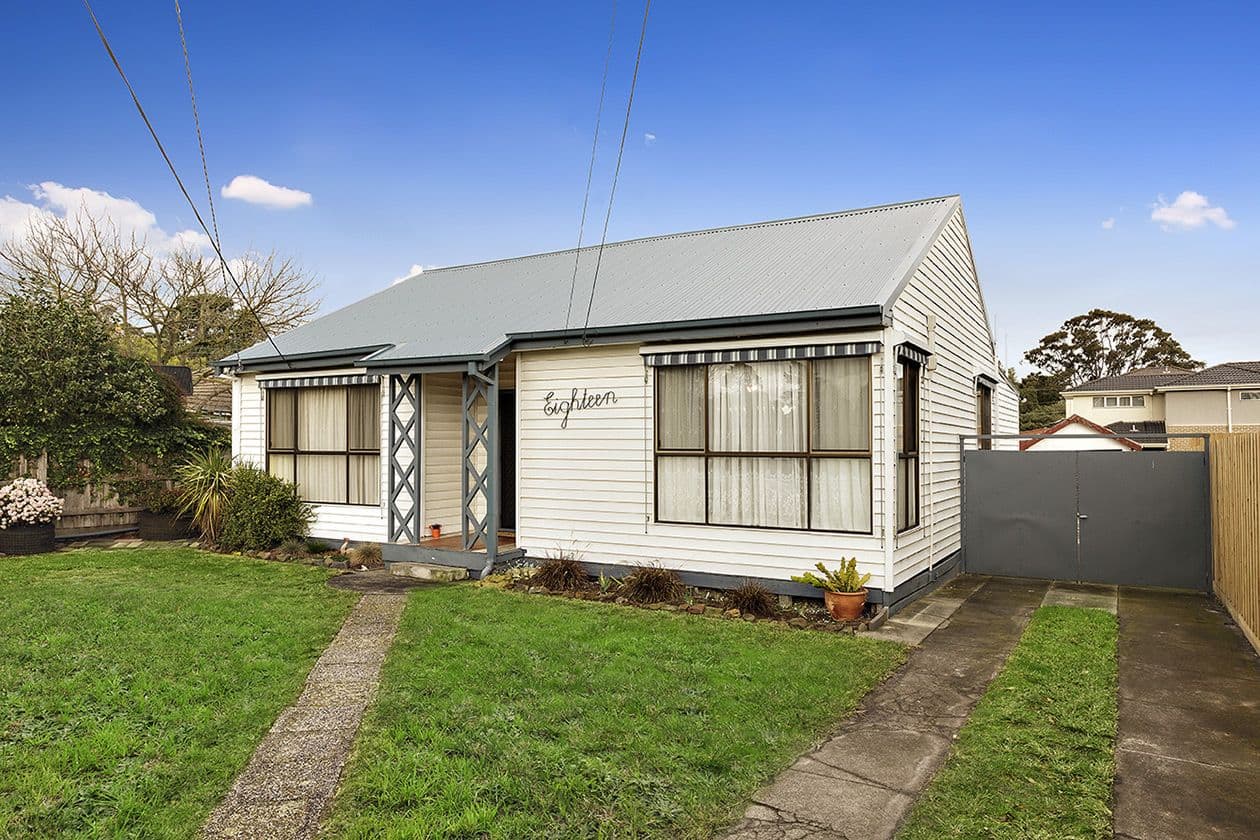 18 Norma Avenue, OAKLEIGH SOUTH VIC 3167, Oakleigh South - Image 1