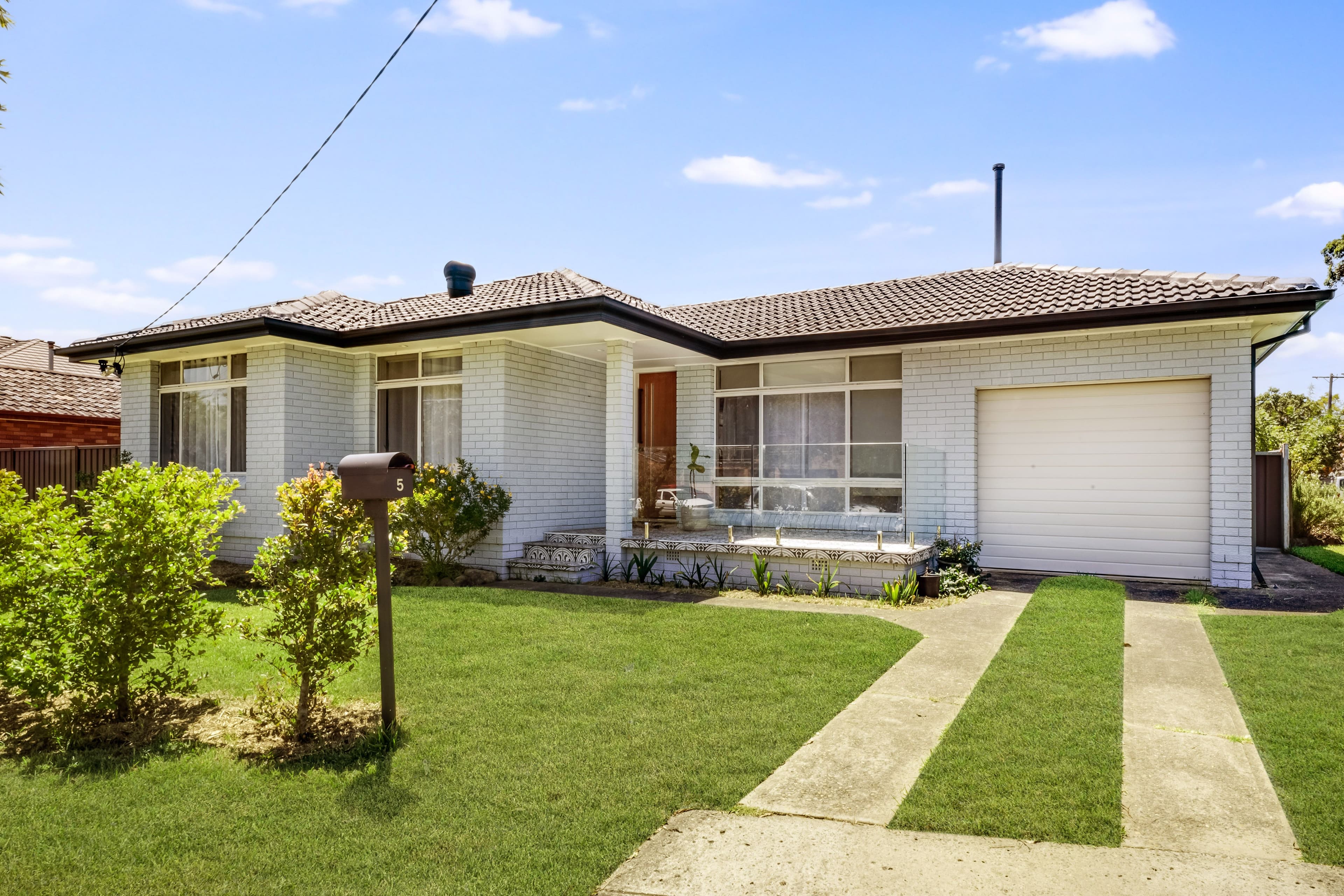 5 Nieuport Avenue, Milperra NSW 2214, Milperra - Image 1