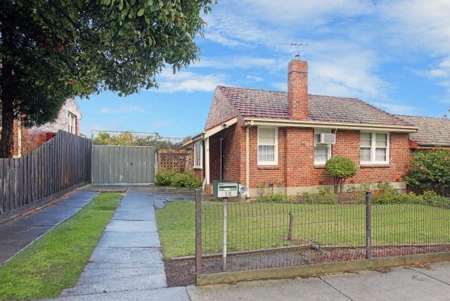 15 Malcolm Street, Preston VIC 3072, Preston - Image 1