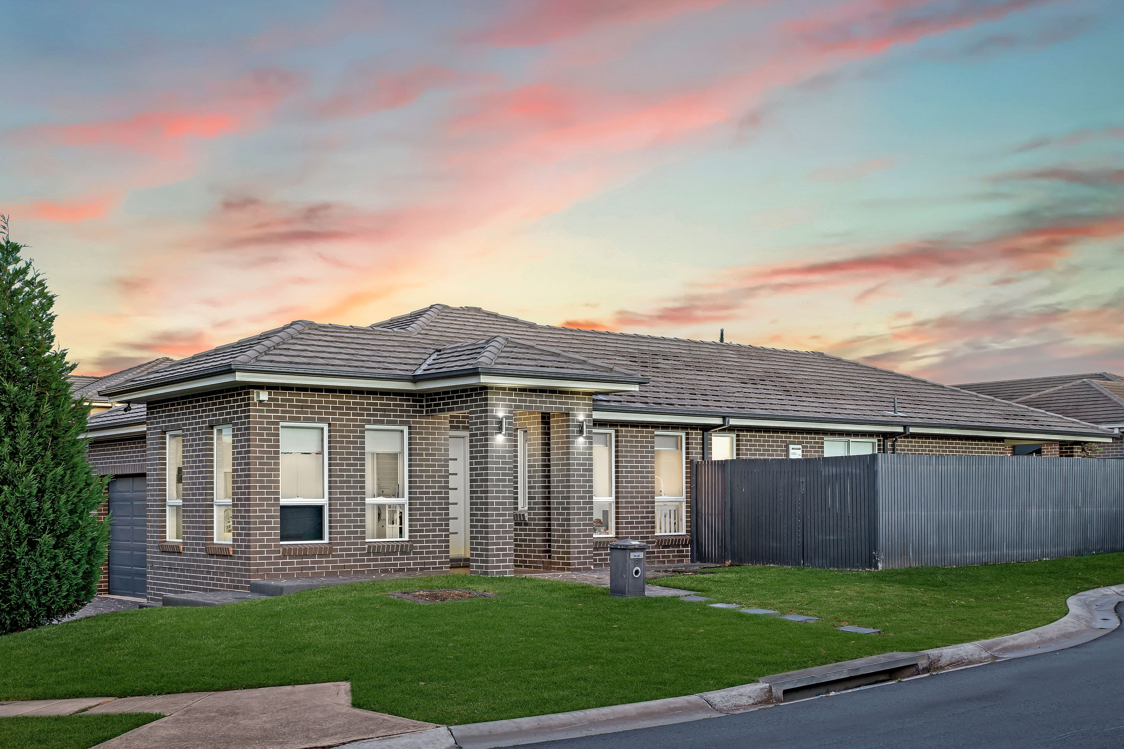 8 Thornbury Circuit, Stanhope Gardens NSW 2768, Stanhope Gardens - Image 1