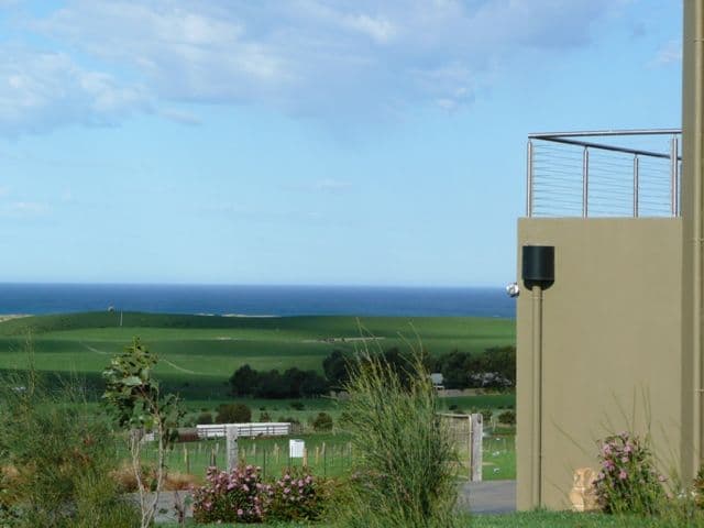 WARRNAMBOOL VIC 3280, Warrnambool - Image 1