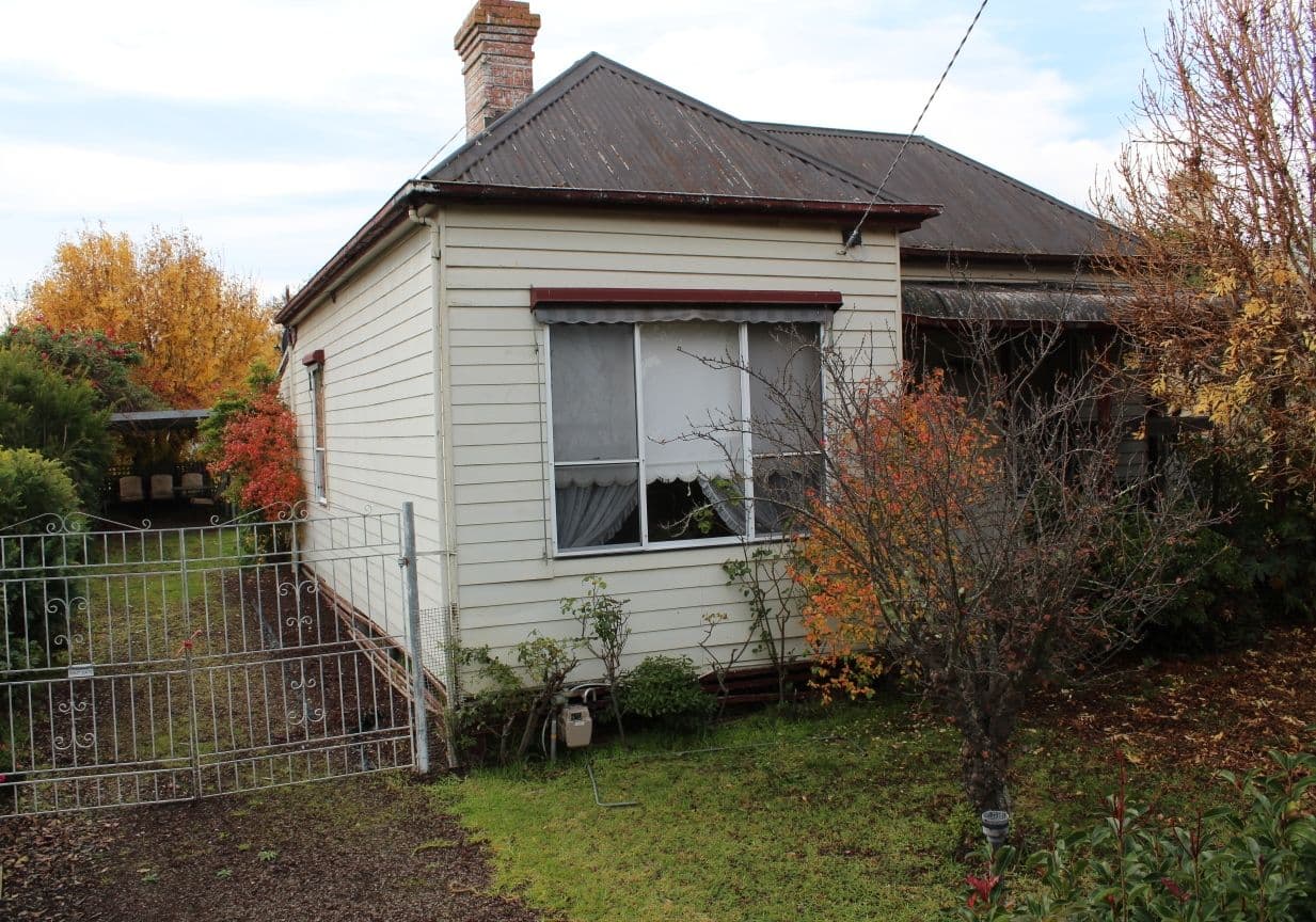 22 Stephen Street, Hamilton VIC 3300, Hamilton - Image 1