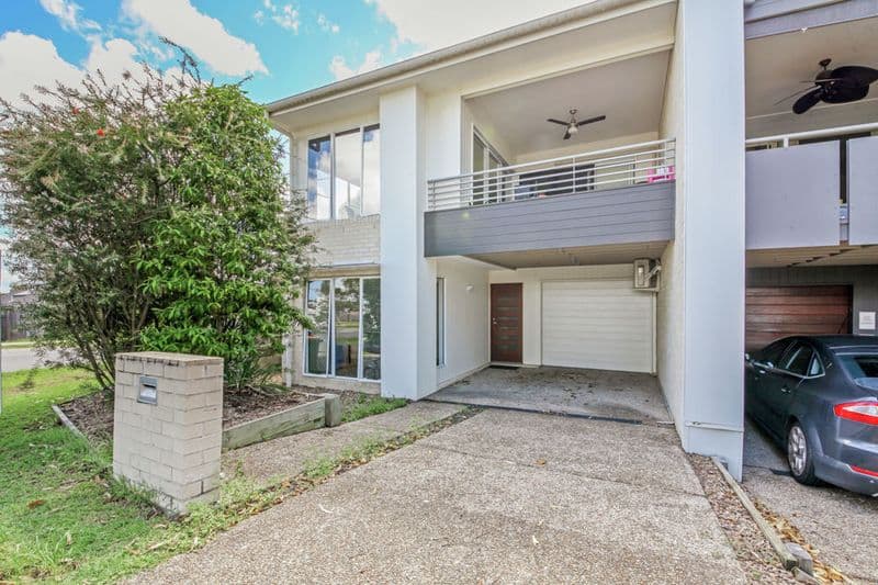 20 Rosella Crescent, Springfield Lakes - Image 1