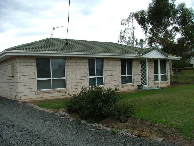 9 Victoria Street, GOOMBUNGEE QLD 4354, Goombungee - Image 1