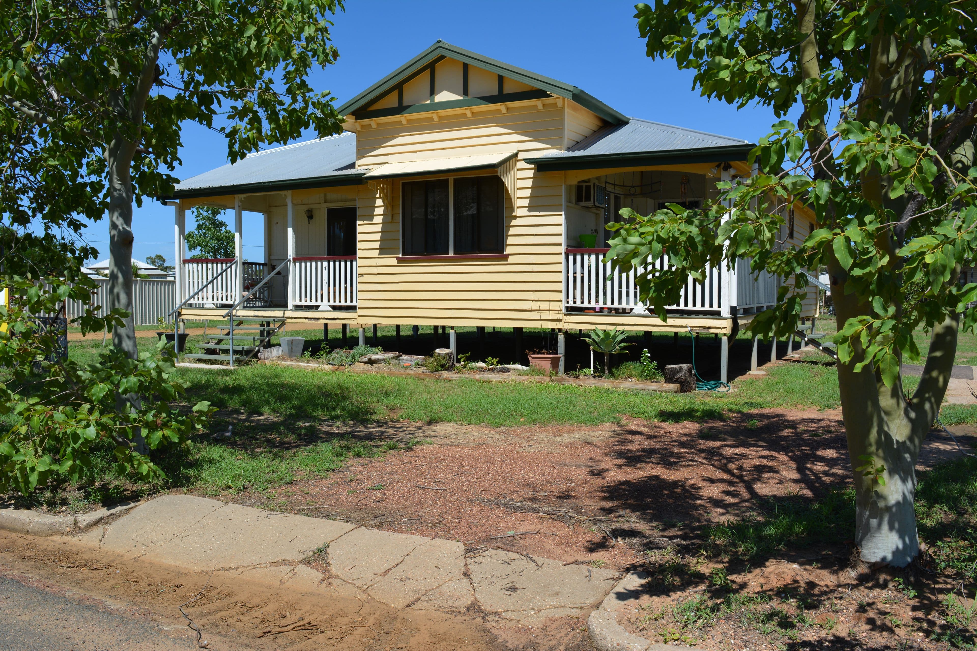 26 Coronation Drive, Blackall QLD 4472, Blackall - Image 1
