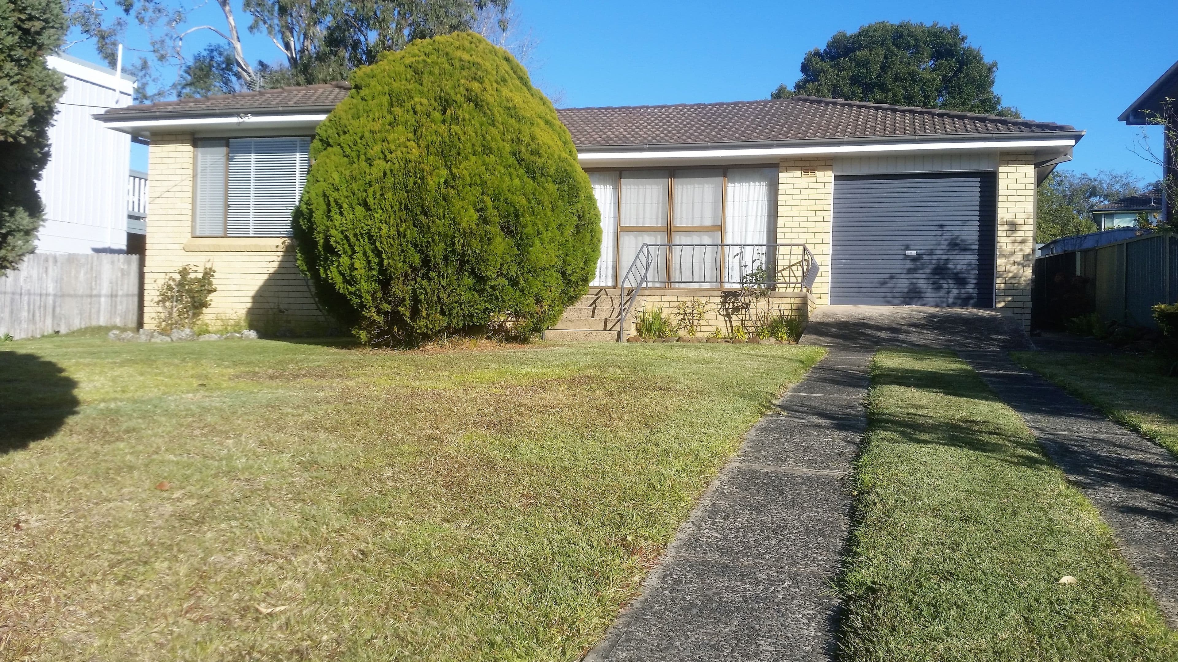 25 Bombora Crescent, Mollymook Beach - Image 1