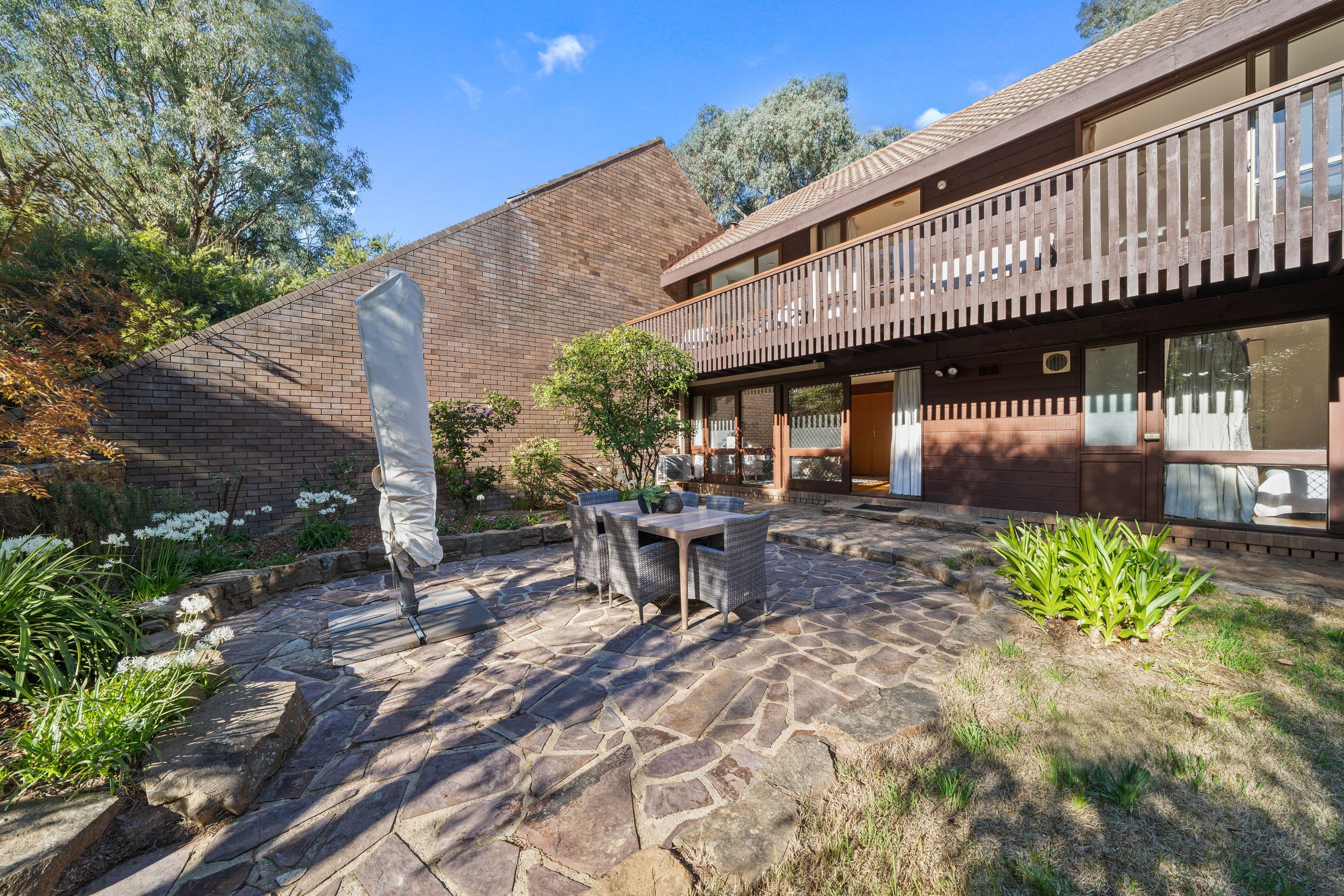 2 Wybalena Grove, Cook ACT 2614, Cook - Image 1