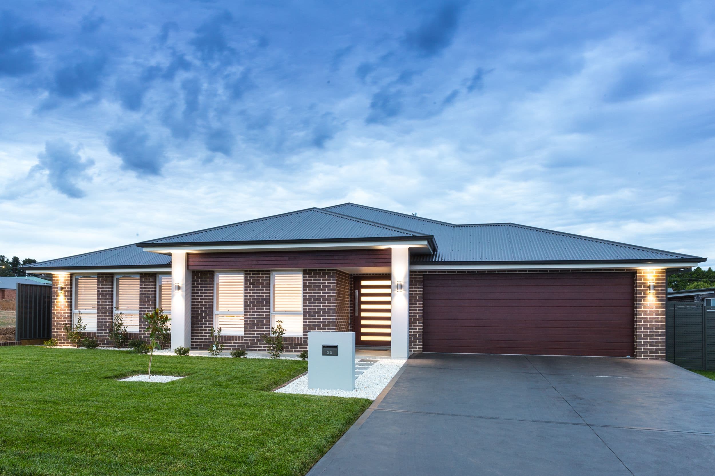 25 Gala Crescent, Orange - Image 1