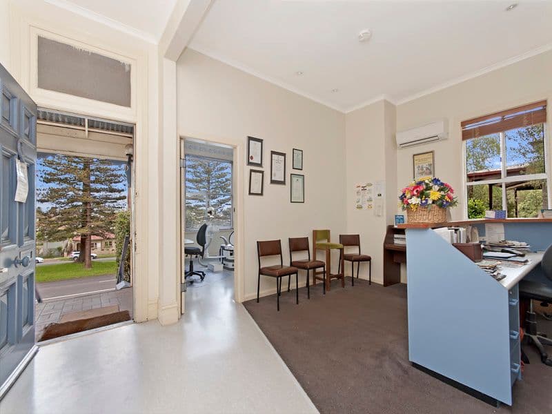 438 Raglan Parade, WARRNAMBOOL VIC 3280, Warrnambool - Image 1