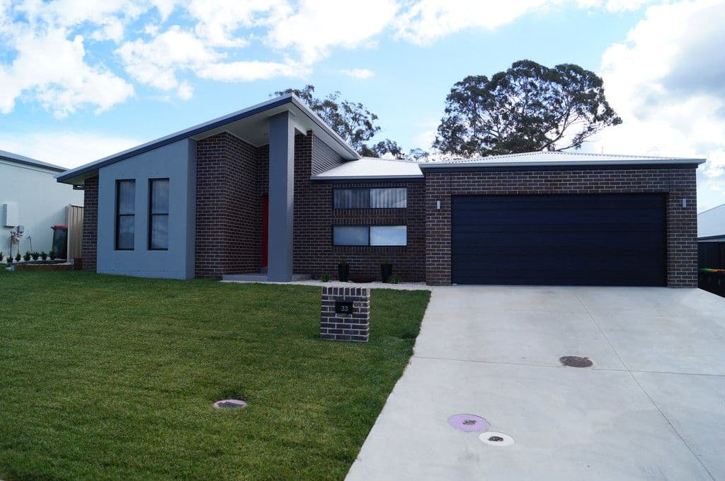 33 Glasson Drive, Orange NSW 2800, Orange - Image 1