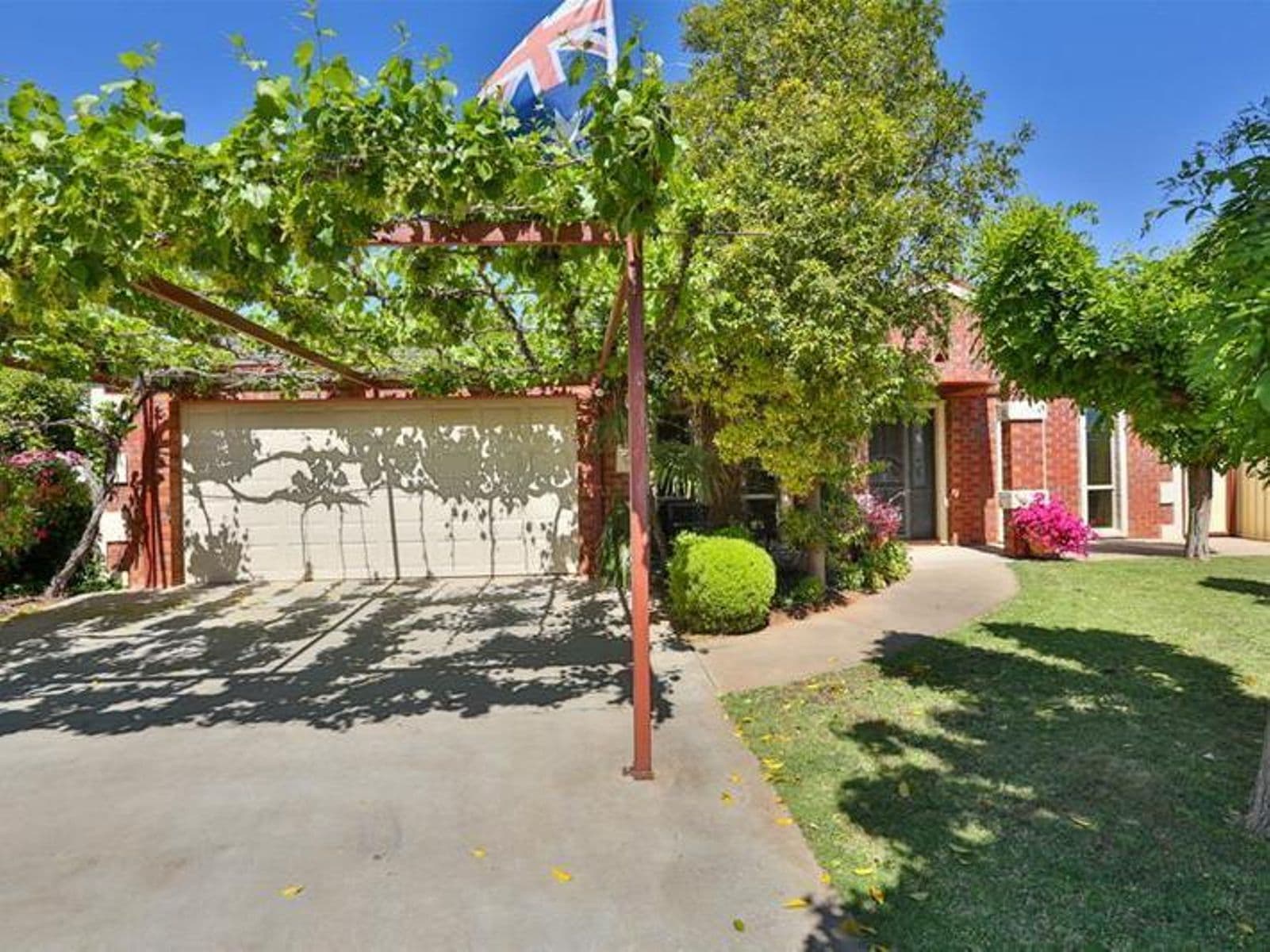 12 Mary Court, Robinvale - Image 1