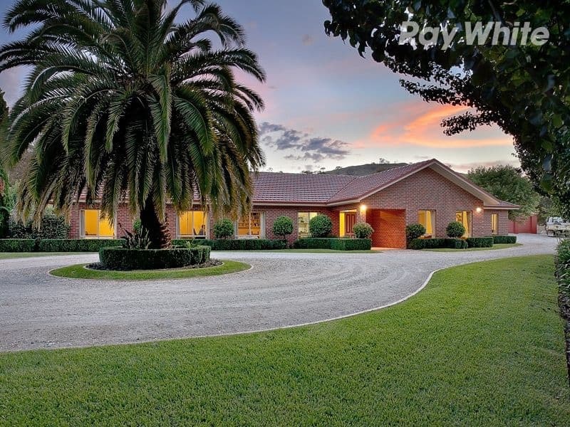 11 Romsey Court, WODONGA VIC 3690, Wodonga - Image 1