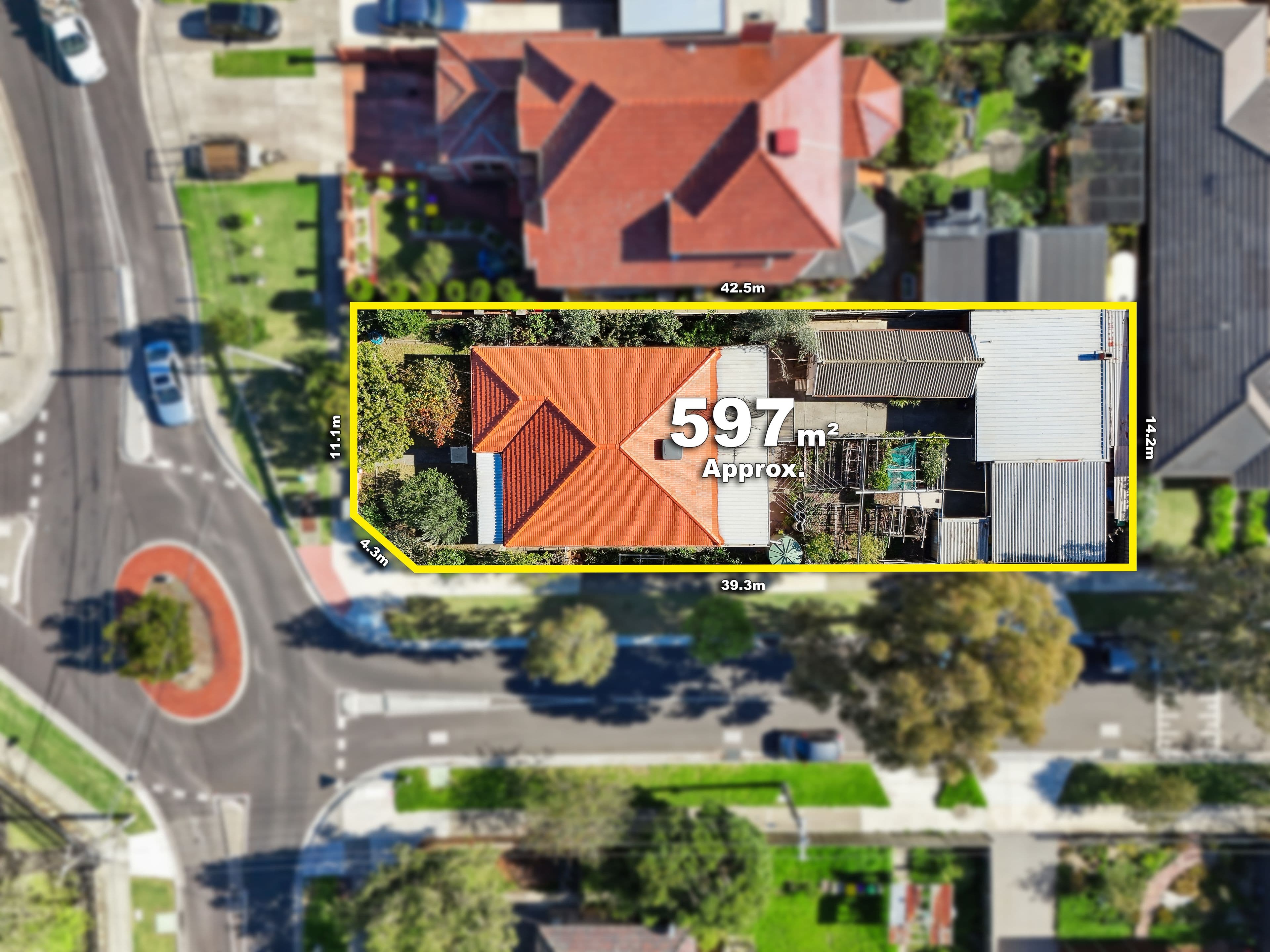 16 Carr Street, Coburg North VIC 3058, Coburg North - Image 1