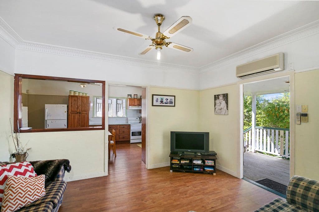 2 Richards Street, North Ipswich QLD 4305, North Ipswich - Image 1