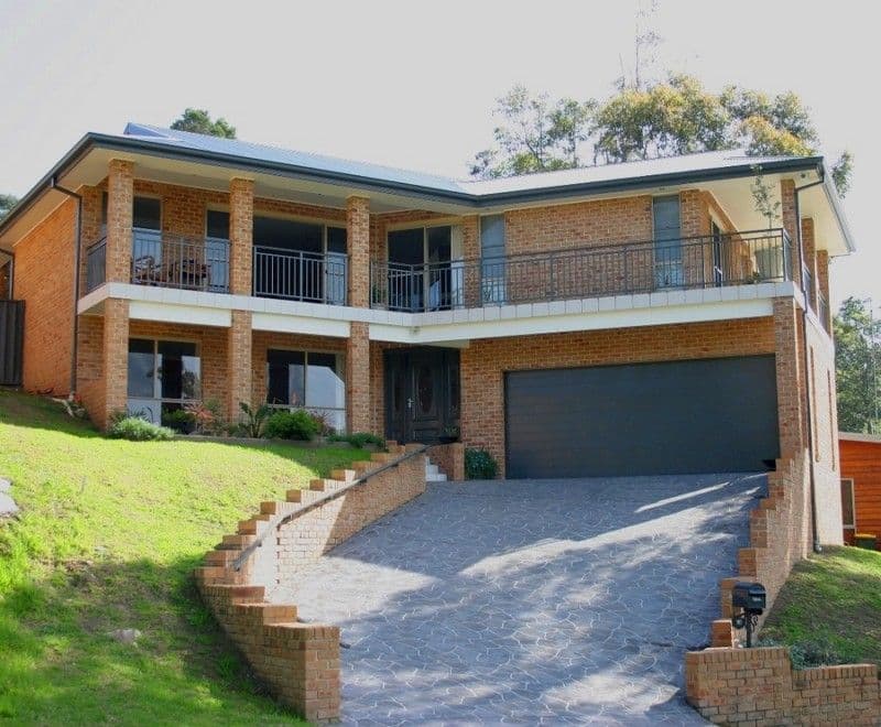 10 Woodlands Place, FIGTREE NSW 2525, Figtree - Image 1