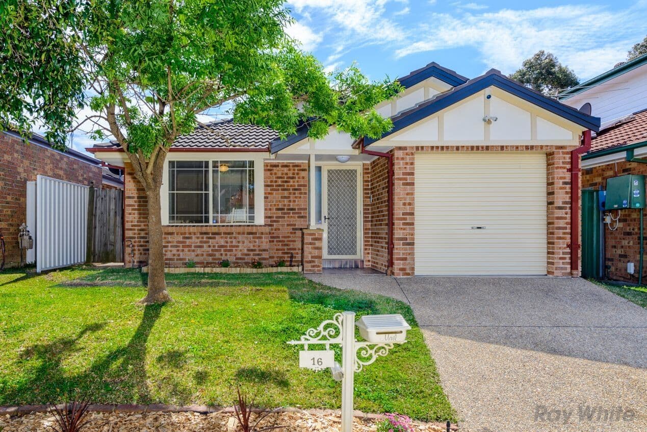 16 Glengyle Court, Wattle Grove - Image 1
