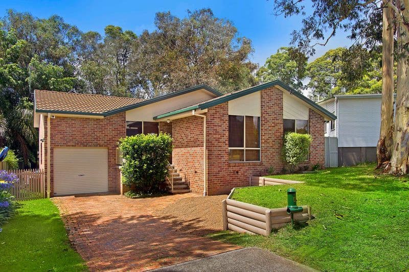 4 Kingsford Smith Drive, BERKELEY VALE NSW 2261, Berkeley Vale - Image 1