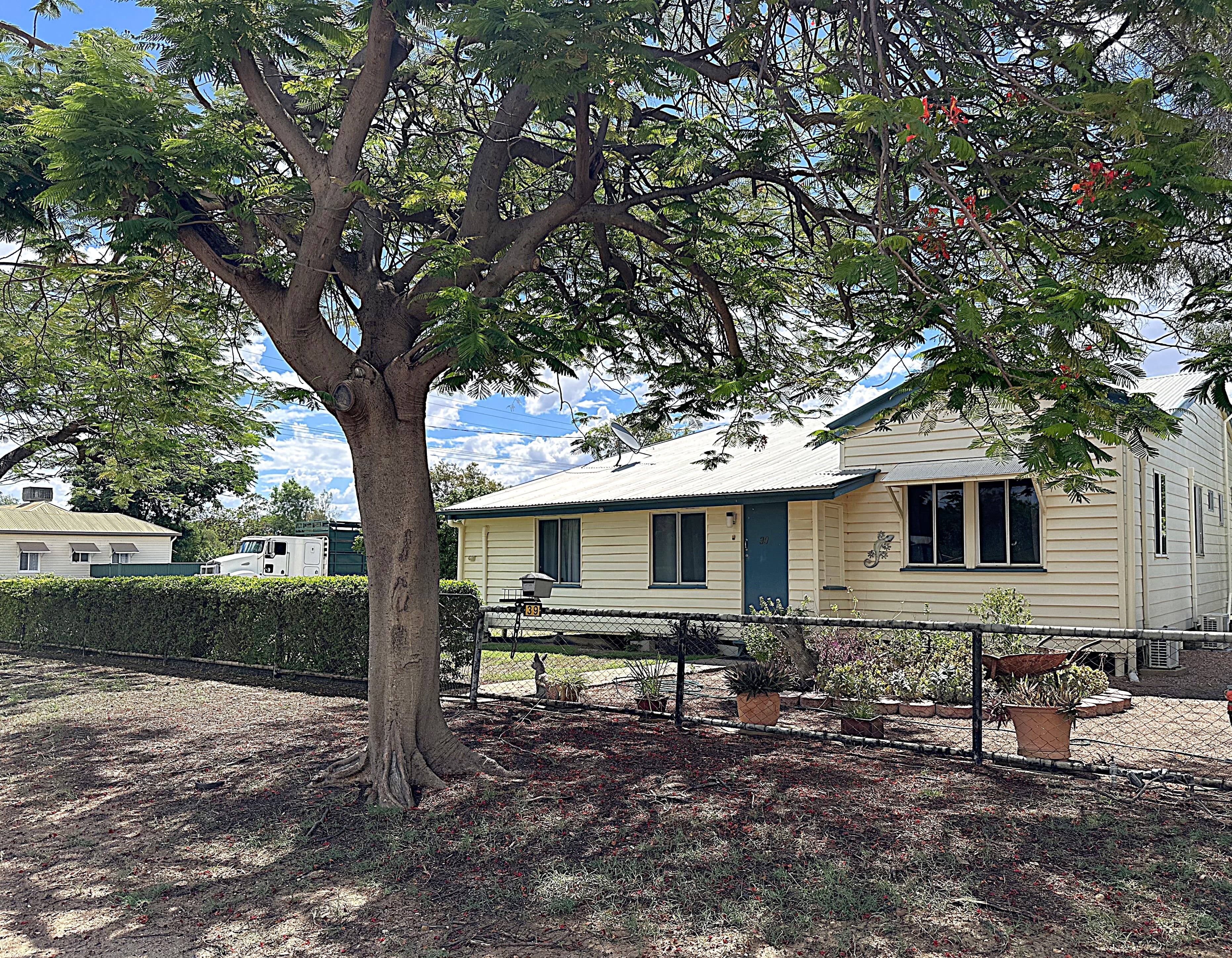 39 Galah Street, Longreach QLD 4730, Longreach - Image 1