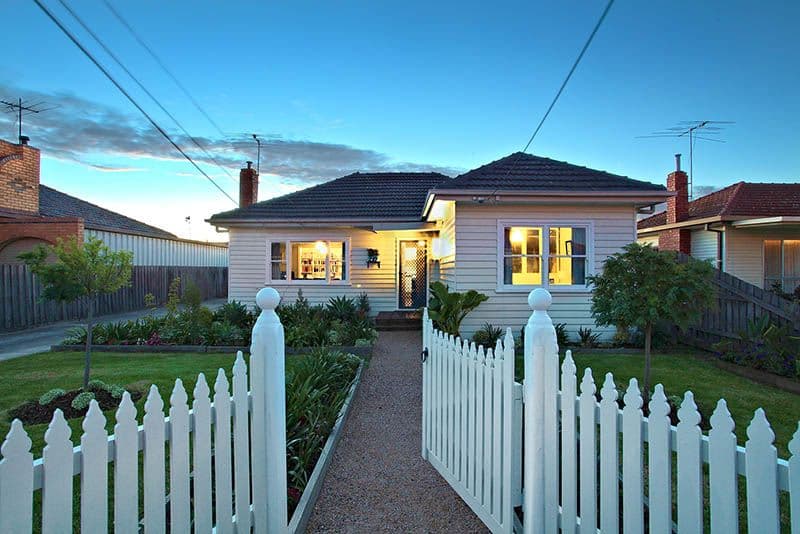 27 Euroa Avenue, SUNSHINE NORTH VIC 3020, Sunshine North - Image 1