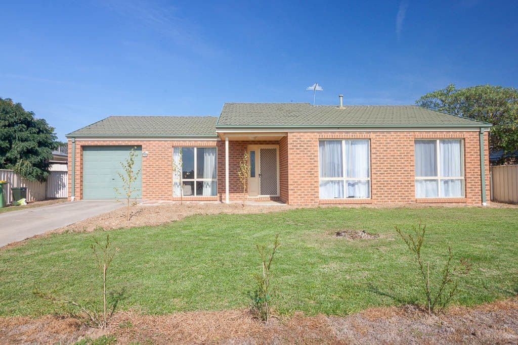 70 Jude Street, Howlong NSW 2643, Howlong - Image 1