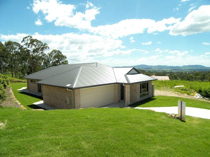 18 Meridian Way, BEAUDESERT QLD 4285, Beaudesert - Image 1