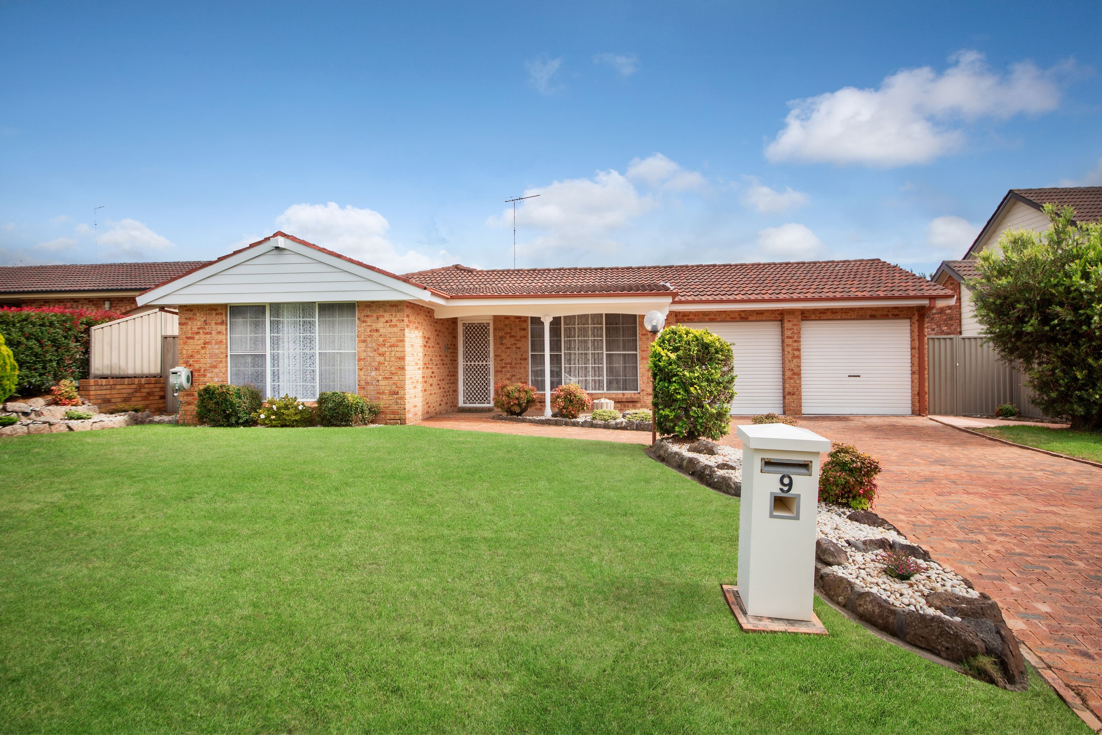 7 Parade Court, Sunbury, Sunbury - Image 1