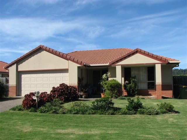 31 Baekea Drive, ELANORA QLD 4221, Elanora - Image 1