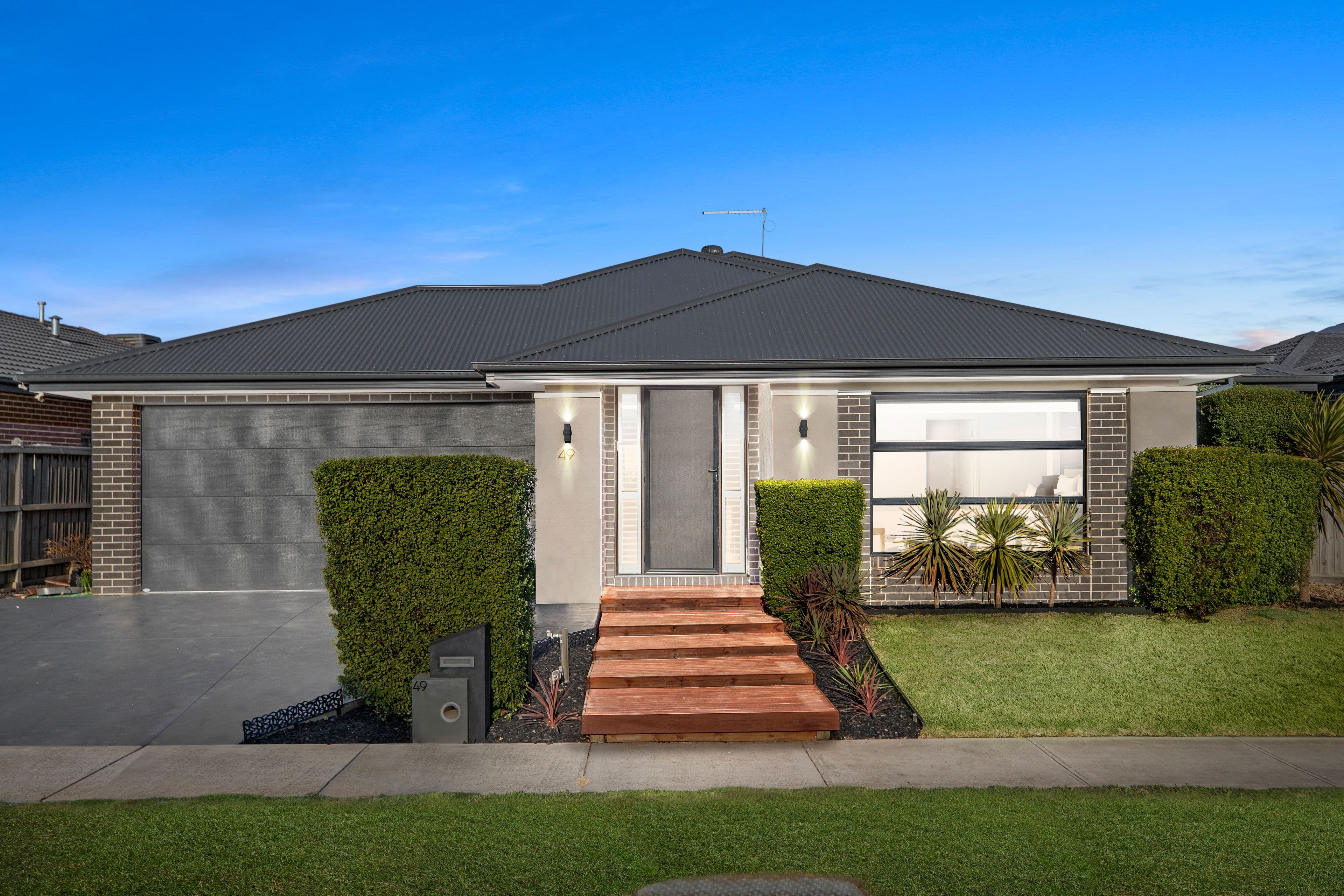 49 Kamona Street, Clyde VIC 3978, Clyde - Image 1