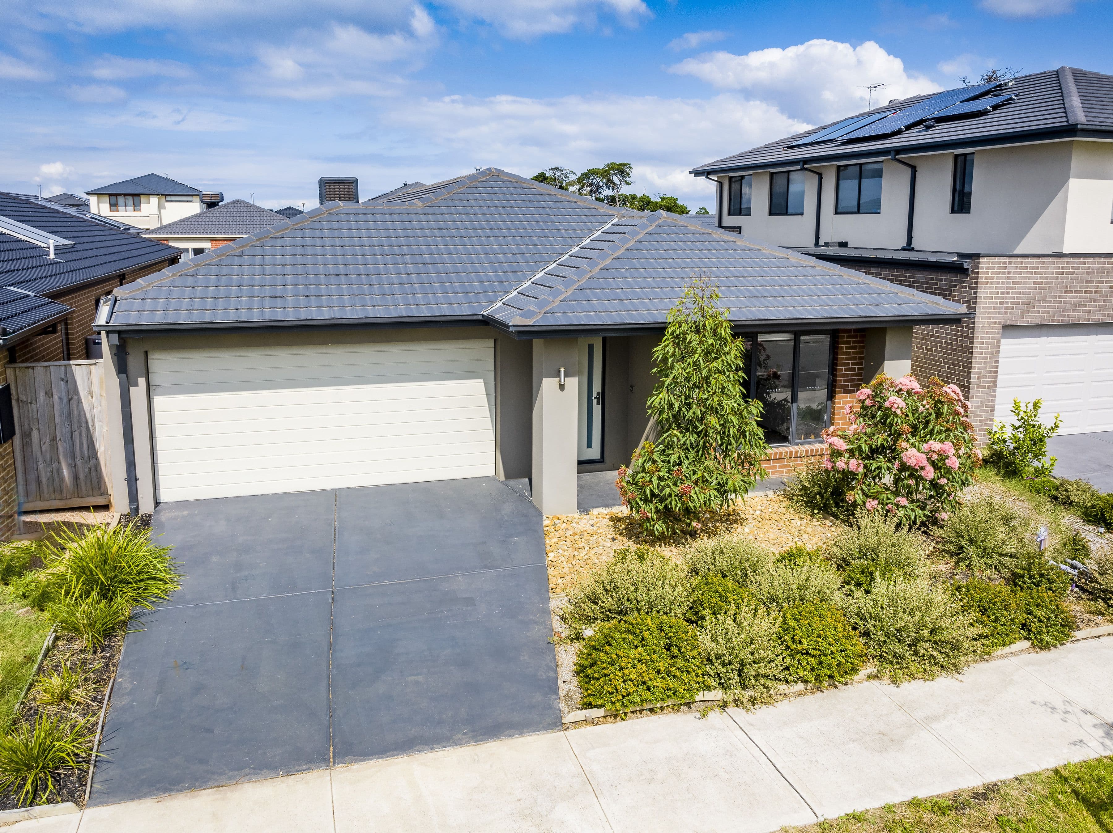 8 Artemis Drive, Cranbourne East VIC 3977, Cranbourne East - Image 1