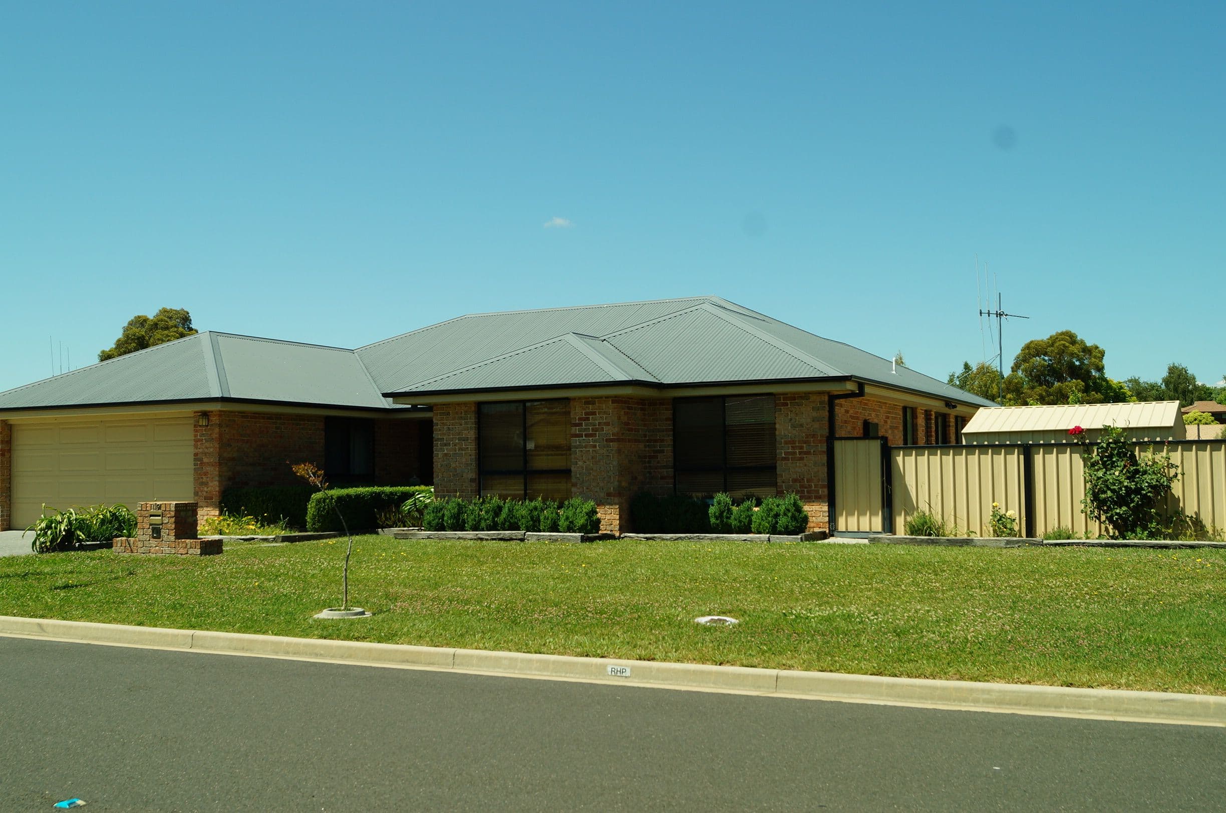 19 Brooklands Drive, Orange - Image 1