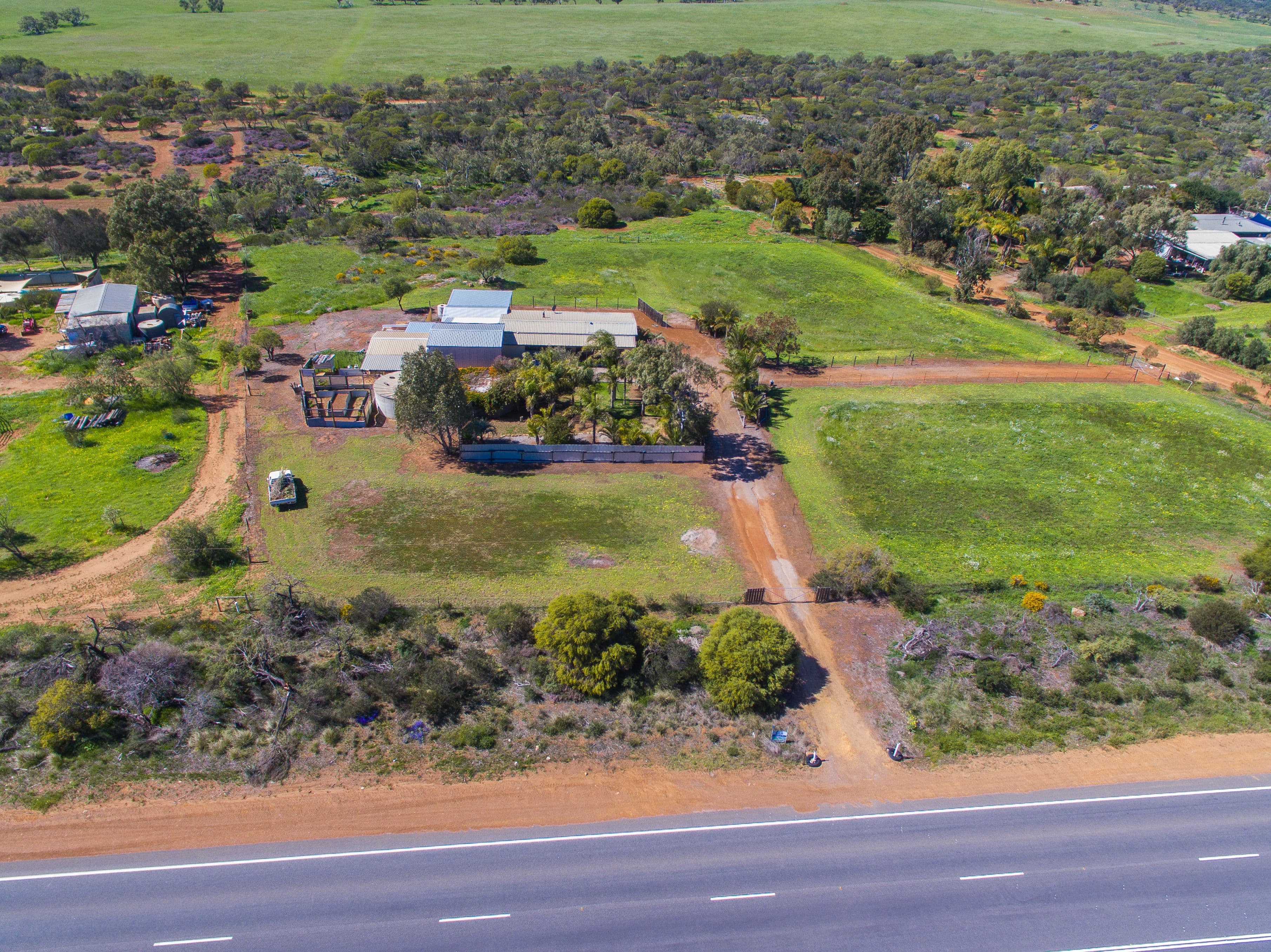 5 Elliott Street, Isseka WA 6535, Isseka - Image 1