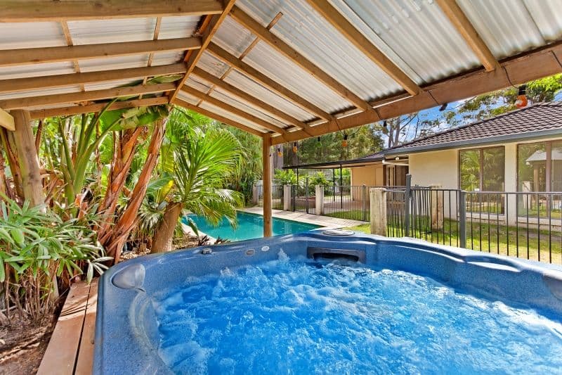 6 Bottlebrush Drive, Glenning Valley - Image 1