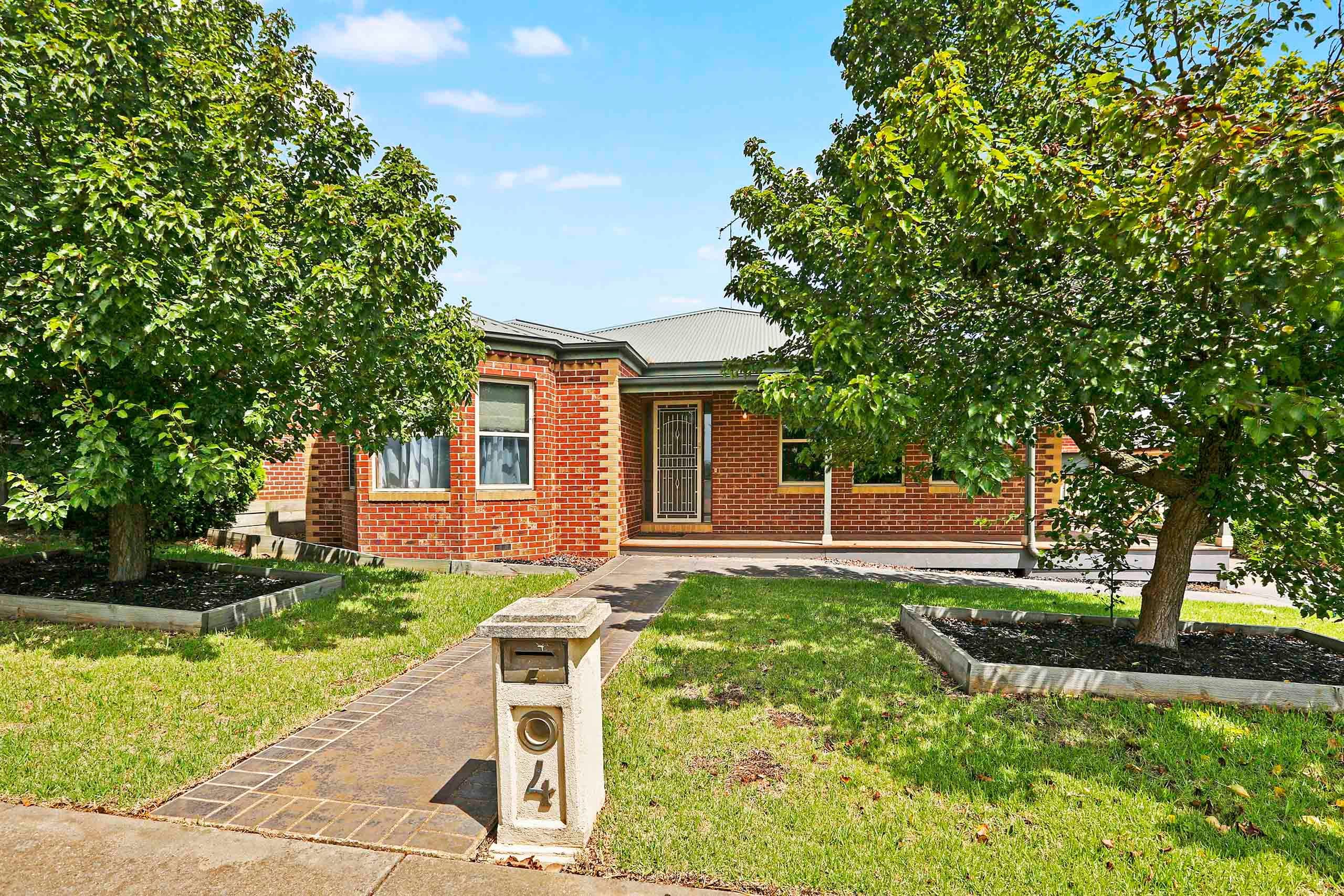 4 Vaucluse Rise, Highton VIC 3216, Highton - Image 1