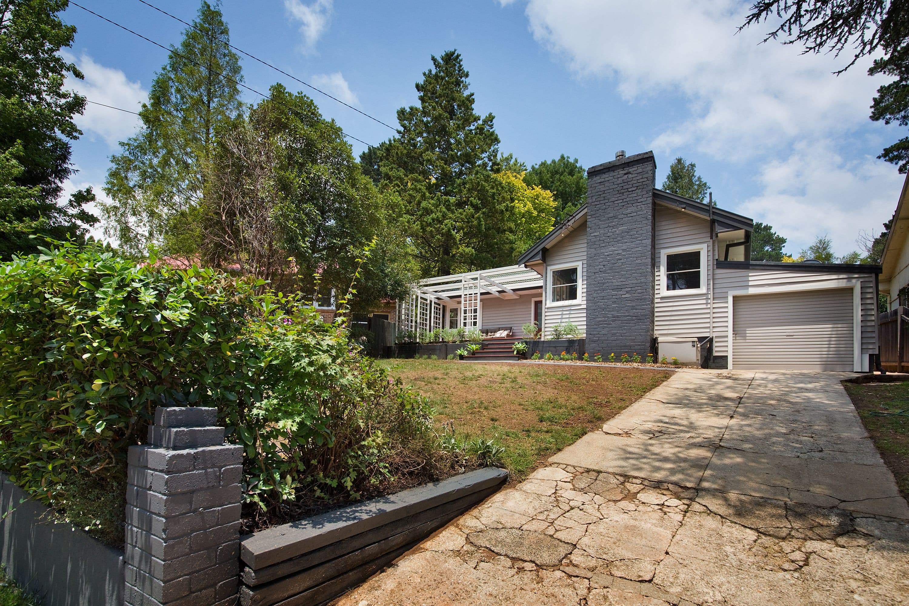 155 Govetts Leap Road, Blackheath - Image 1
